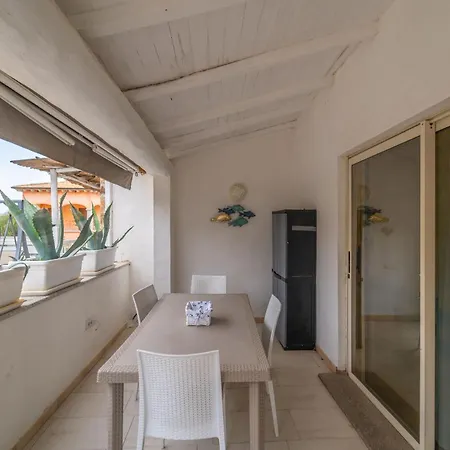 Brorent Dimora Pascoli 3 Feriehus